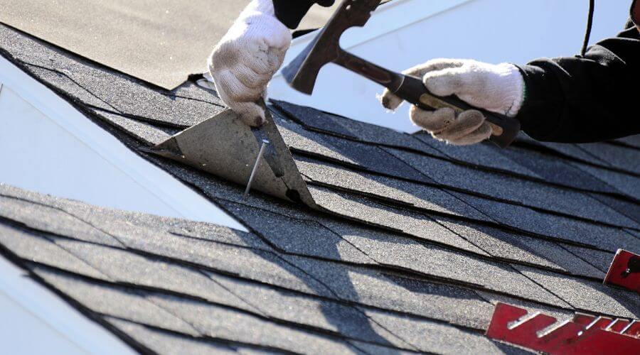 Expert Emergency Roof Repairs services in Nashotah, WI